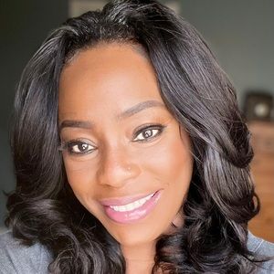 Meet your Posher, Sheron